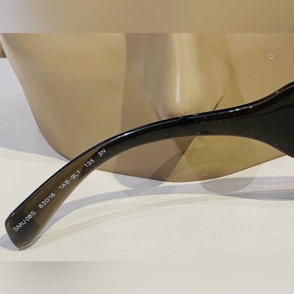 New MIU MIU Sunglasses - Picture 7 of 12